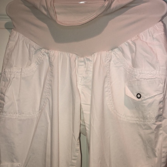 🤰Maternity White Crop Pants🤰 - Picture 11 of 14